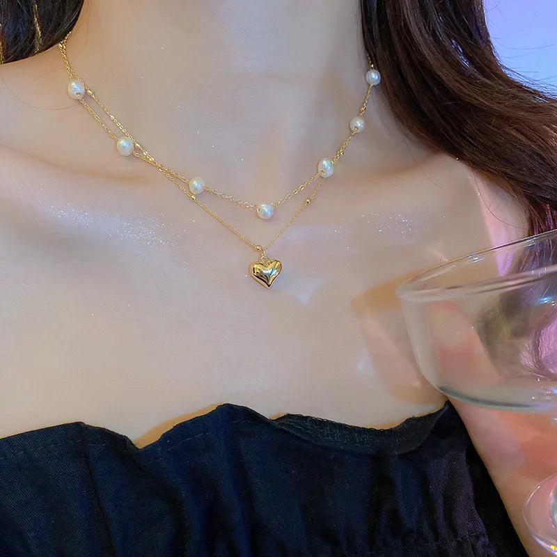 Soft Pearl Pendant Choker